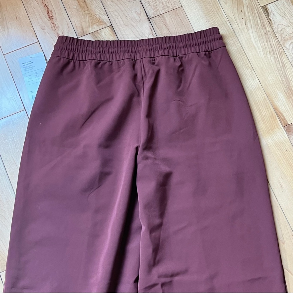 NWT The Athleta Endeavor High Rise Relaxed Wide Leg Pants Small burgundy reddish - Picture 9 of 10